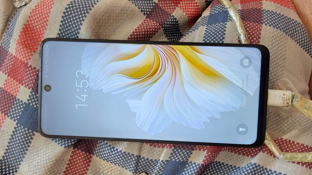 Tecno camon 19 ,Гб 128