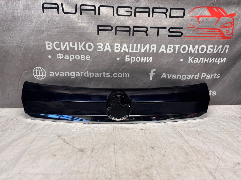 Лайсна заден капак • Opel Mokka