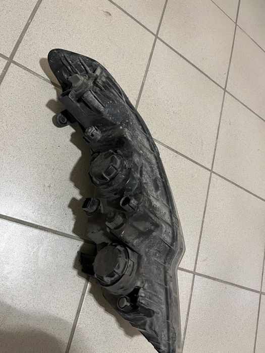 Фары , на Kia cerato 2