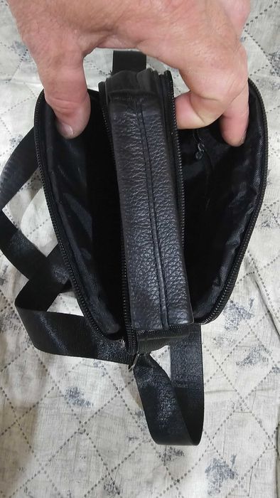 Кожена чанта през рамо