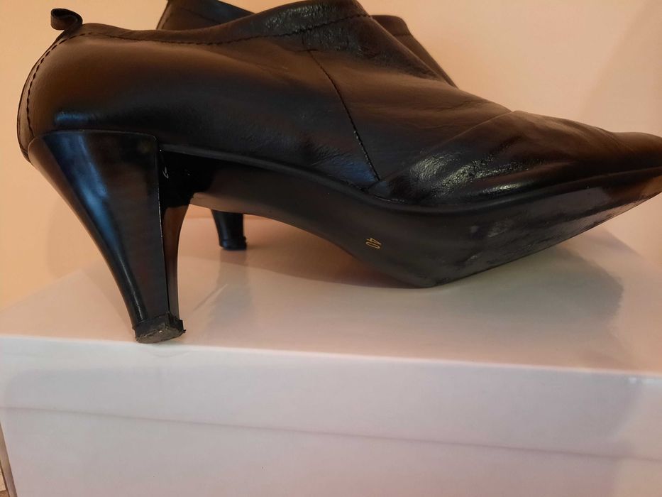 Боти Dikos номер 40