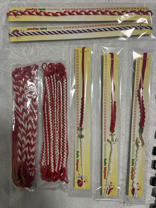 Евтини мартеници на едро