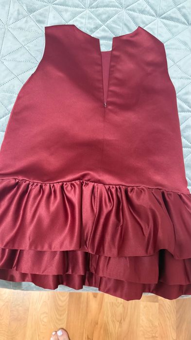 Детска рокля, като нова. 122-128