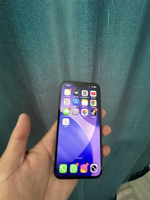 Продам iPhone 13