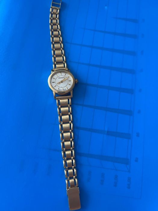 Золотые часы новые оригинал проверку прошли