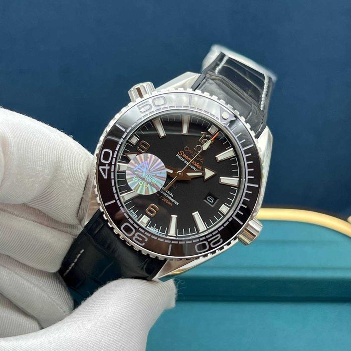 omwga seamaster planet autom