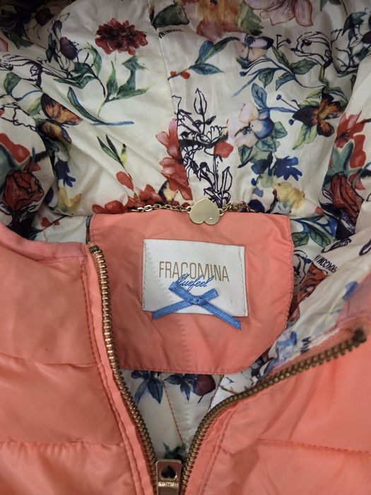 Женская куртка на весну