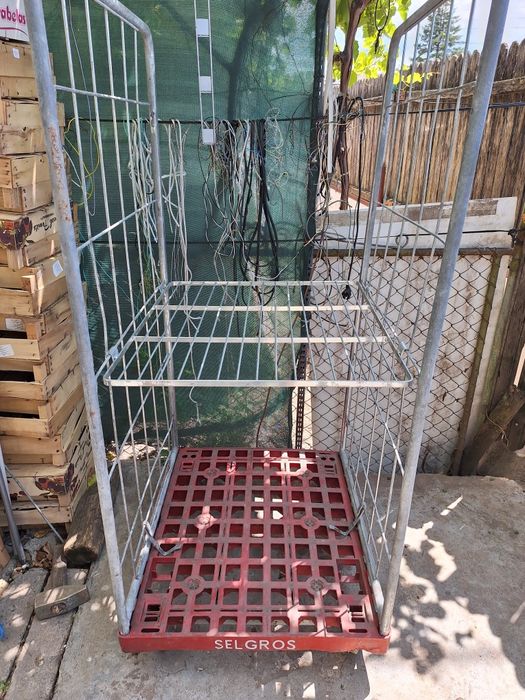 Cărucior pentru marfă(rollcontainer)