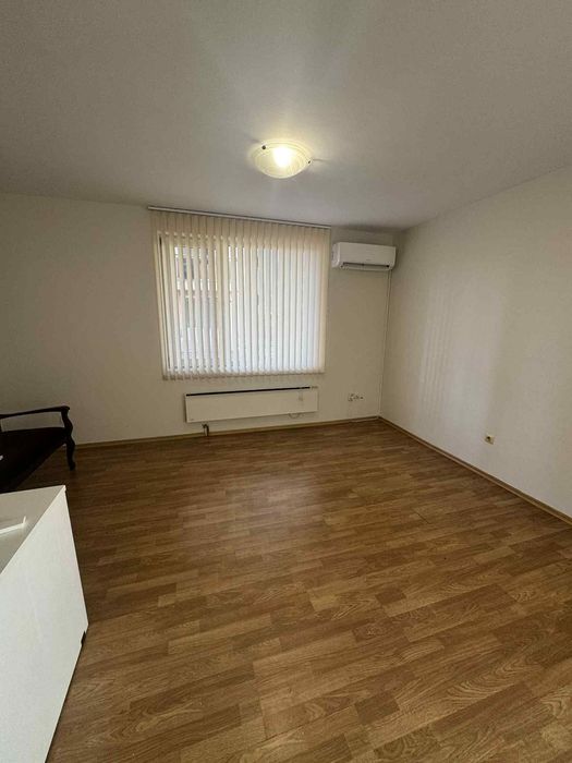 Дава се под наем Тристаен апартамент в София, Витоша - 76 кв.м за 598.23 € - Снимка #6