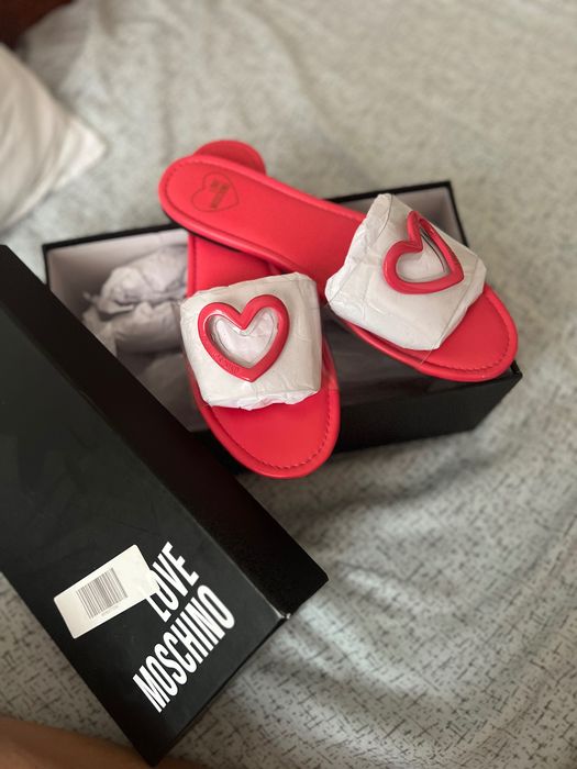 Дамски чехли LOVE MOSCHINO 41