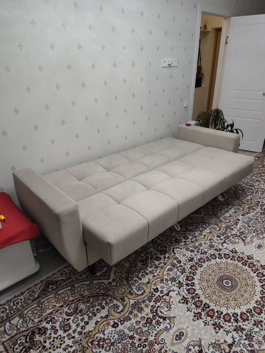 Продам диван в отличном состянии