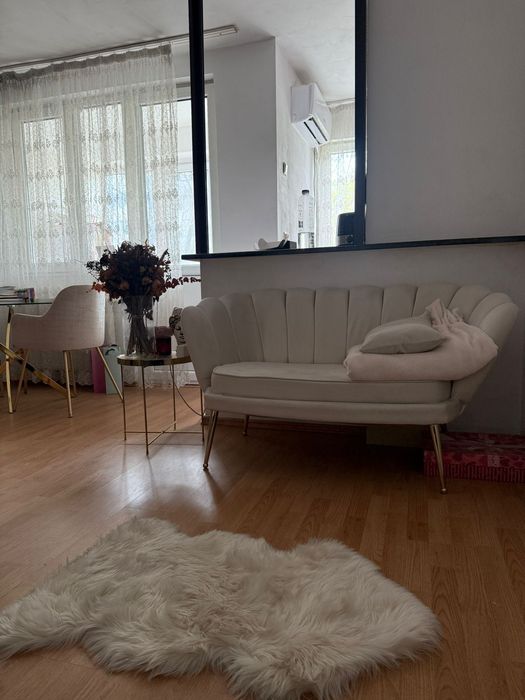 Garsonieră de închiriat