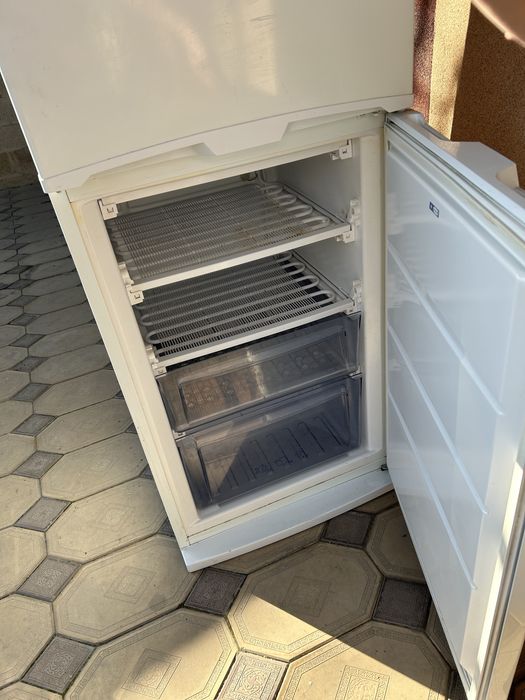 холодильник  VESTEL. б.у