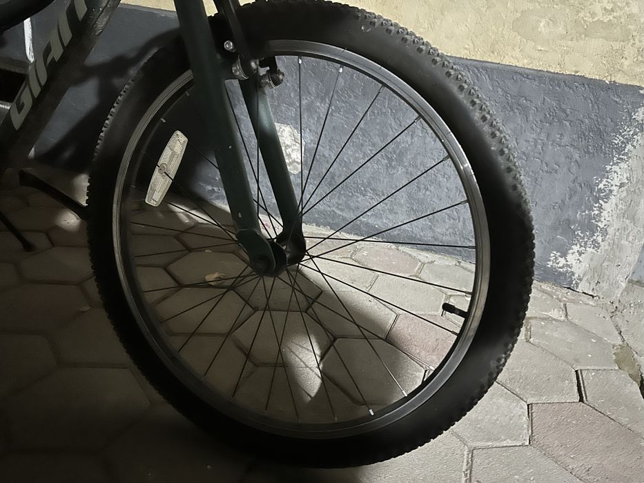 Велосипед хороший GIANT