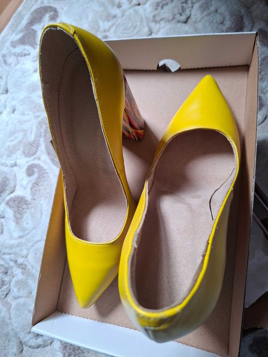 Pantofi de lux din piele cu certificat de calitate