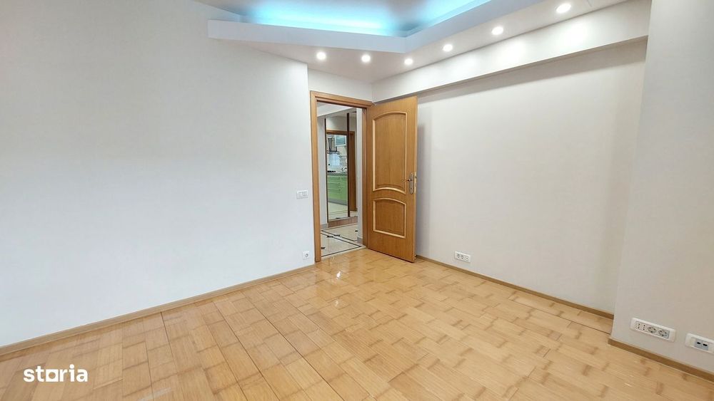 Apartament 3 camere decomandat de închiriat - Unirii, Bd. Mircea Vodă