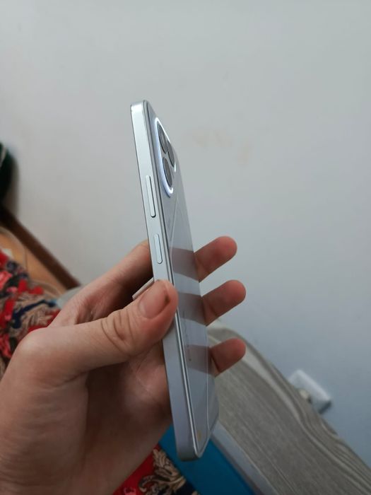 Tehno Pova 7 5G новый