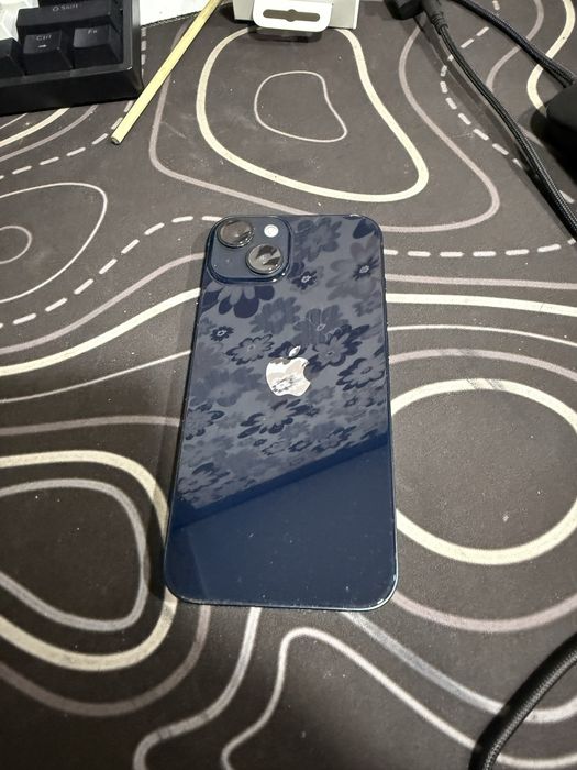Продам iphone 14 128 GB