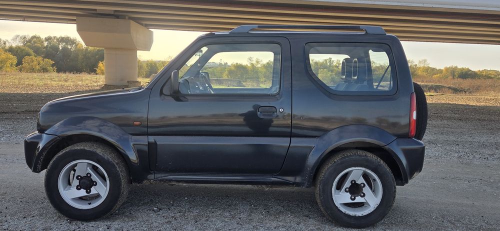 Suzuki Jimmy clima funcțional 4x4