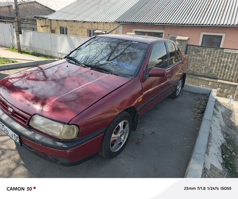 Nissan Primera p10 1995