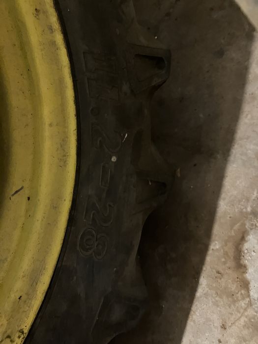 Roti tractor 11,2x28