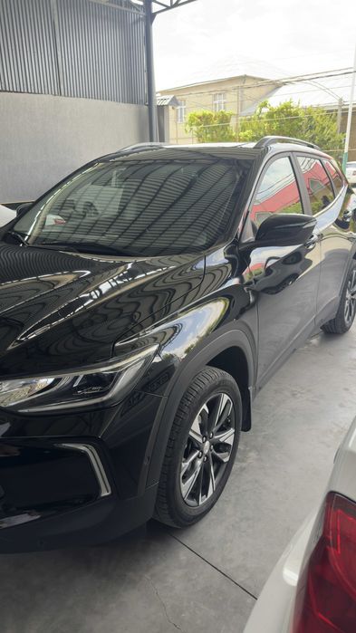 Tracker 2 Premier 2023 года