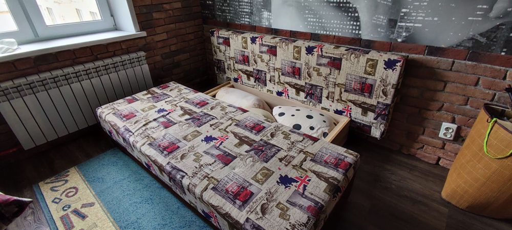 Диван удобный комфортный