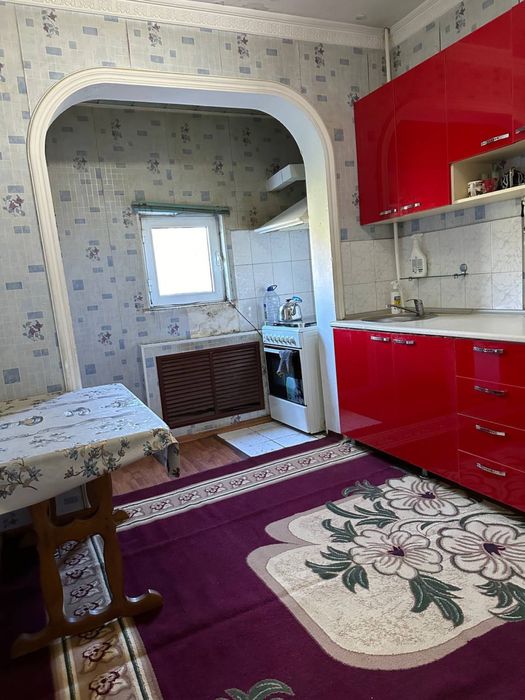 Аренда в чиланзар 20а квартале (семьям)