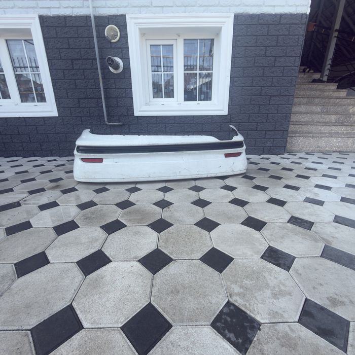 Продам задний бампер на бмв Е46