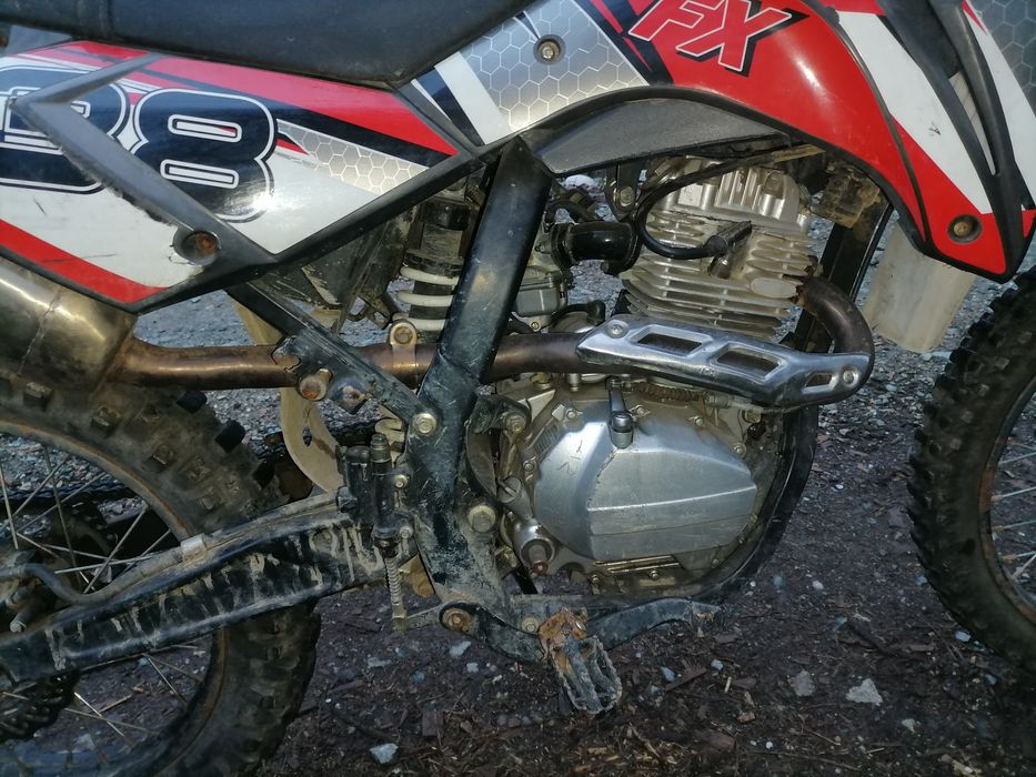 Motocicleta Cross Rfz Fx  250 cc 4T