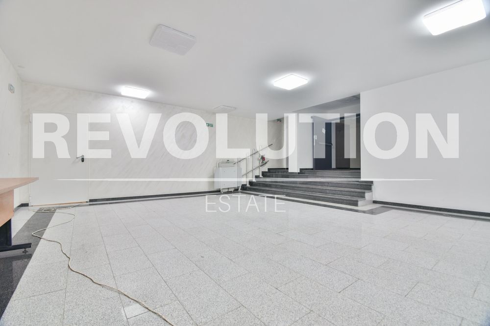 Дава се под наем Едностаен апартамент в София, Студентски град - 29 кв.м за 300 € - Снимка #4