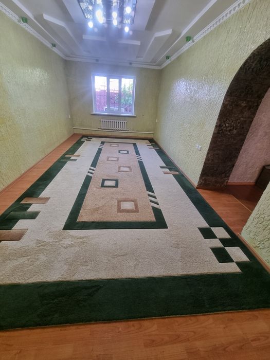 Продам ковёр 3× 6м