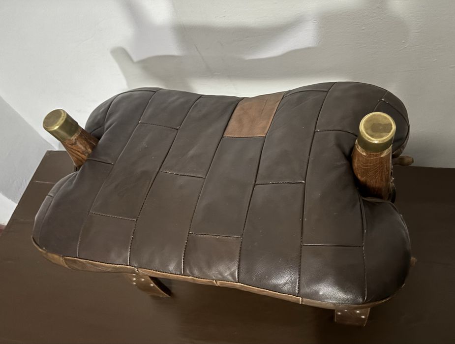 Taburet piele vintage