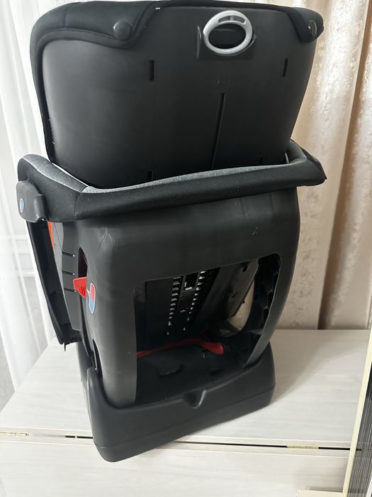 Срочно продам автокресло