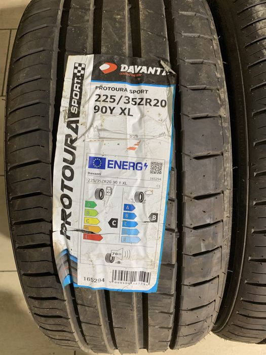 255 30 20 / 225 35 20 de vară