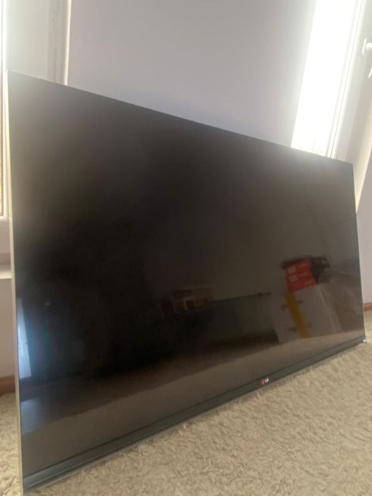 Продам смарт тв