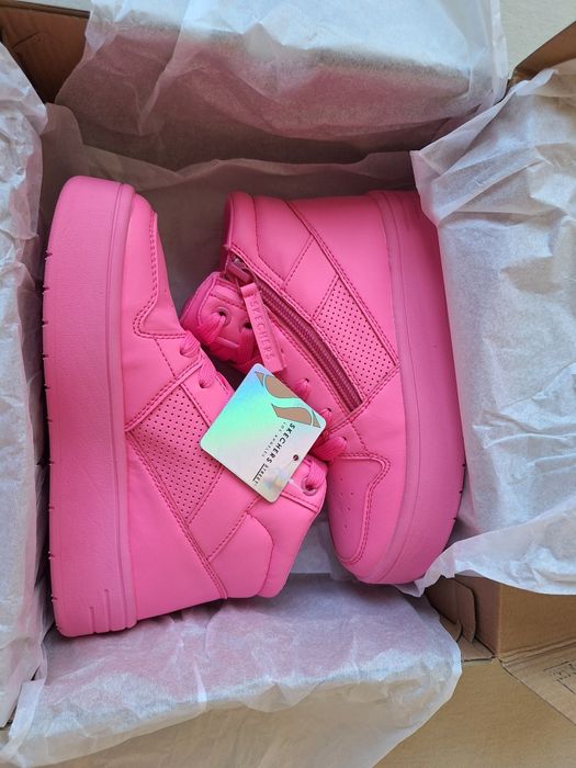 Оригинални нови високи детски кецове Skechers размер 31