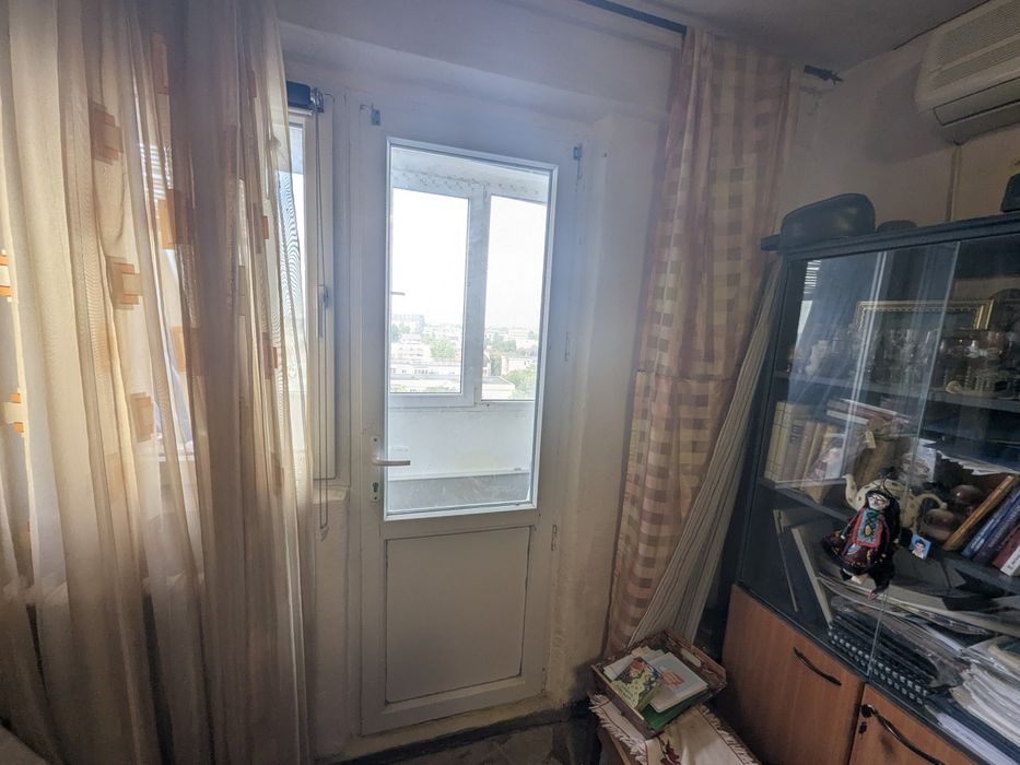 Apartament cu view superb, în zonă excelentă, str Grigore Moisil