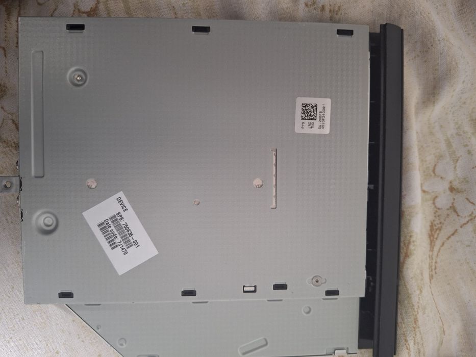 Оптический DVD RW привод 2014 года