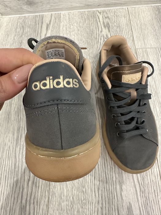 Дамски маратонки адидас