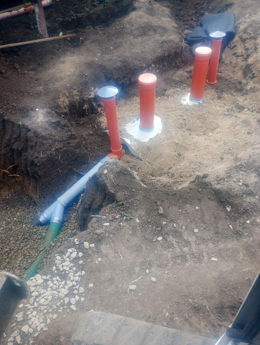 Lucrări cu miniexcavator