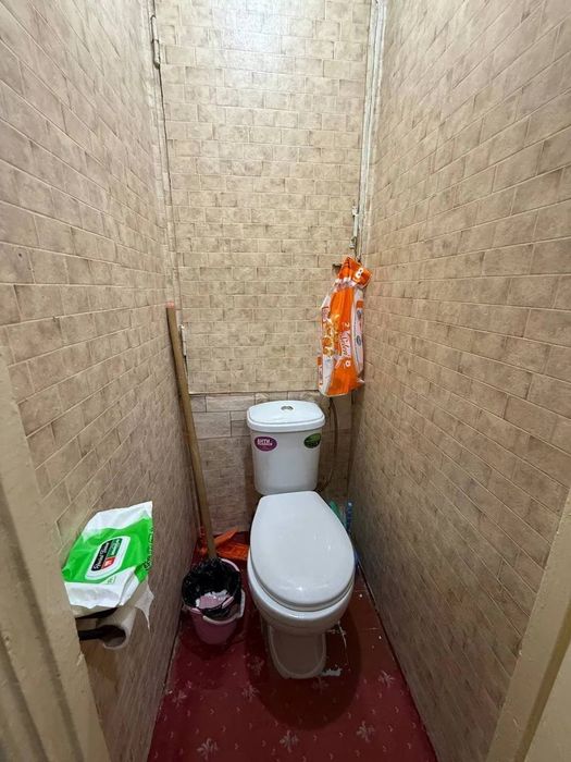 Продается Юнусабад 15 квартал 2 комнатная квартира