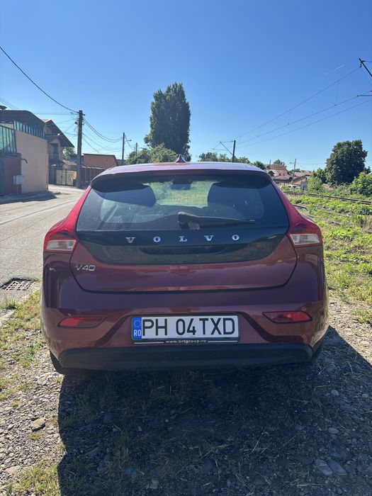 VOLVO V40 2015 — imagine 4