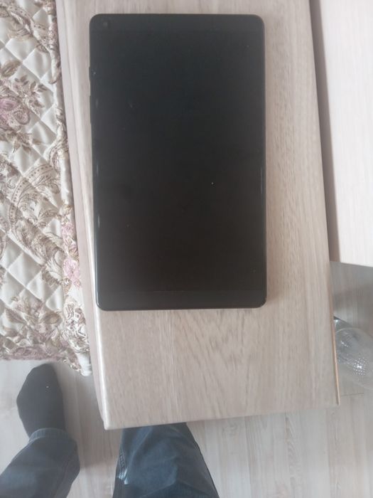 Продам планшет таб а8