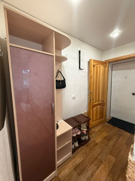 Продам 2 комн квартиру Черёмушки