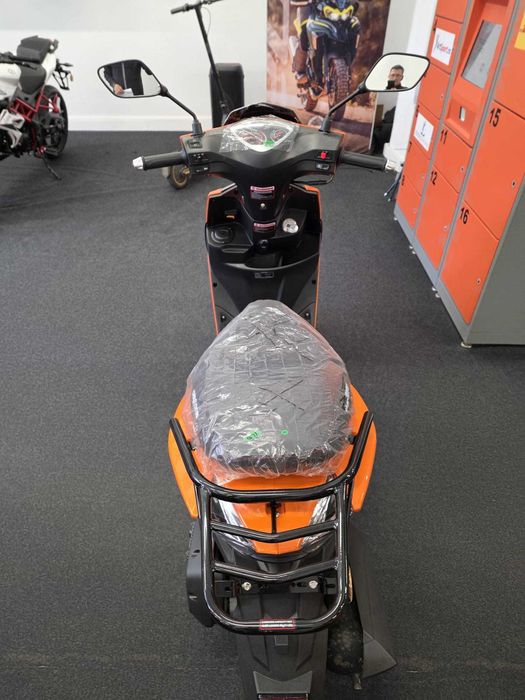 Daytona Revo scuter fara permis