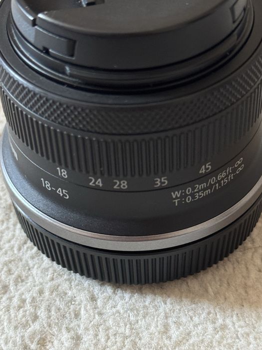 Фотоаппарат Canon EOS R50