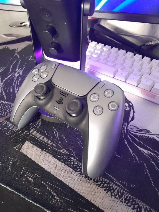 Геймпад Dualsense от PS5