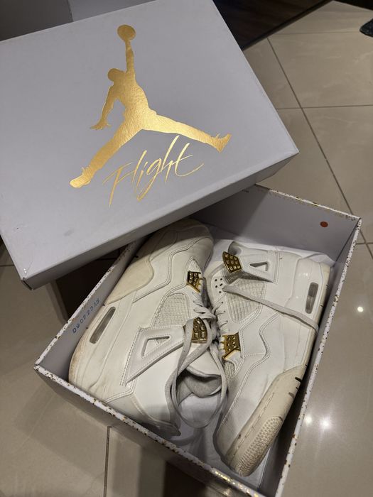 Nike Air Jordan 4 Retro