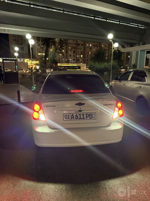 Lacetti 2013 1.6 avtomat